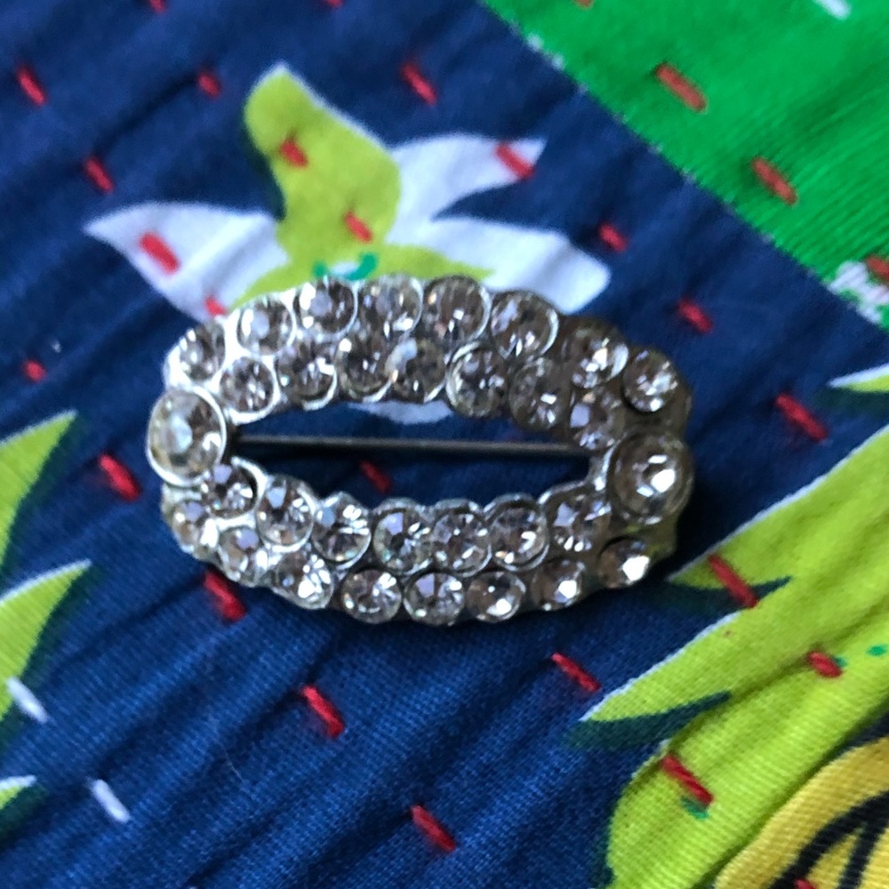 Vintage Rhinestone Brooch/Pin - Picture 7 of 10